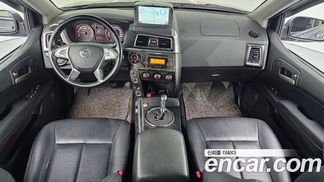 KG Mobility Korando — interior