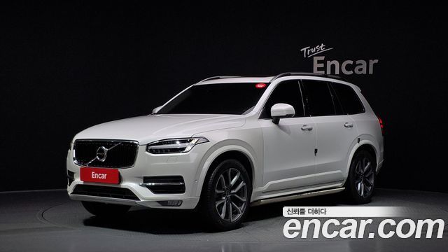 Volvo XC90 — exterior
