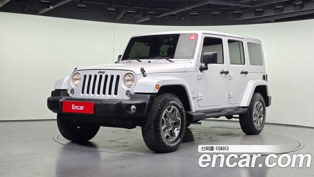 Jeep Wrangler — exterior