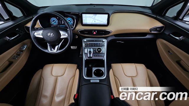 Hyundai Santa Fe — interior