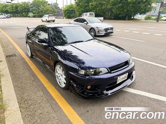 Nissan Skyline