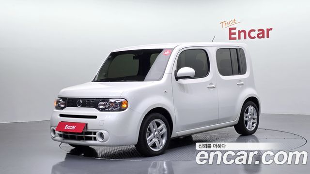 Nissan Cube — exterior