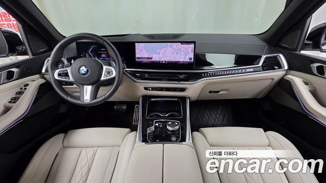 BMW X5 — interior