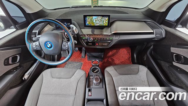 BMW i3 — interior