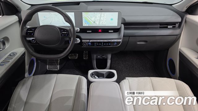 Hyundai IONIQ 5 — interior