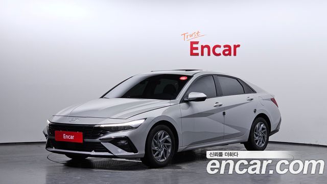 Hyundai Avante — exterior