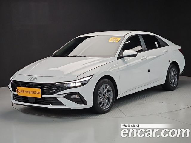 Hyundai Avante — exterior