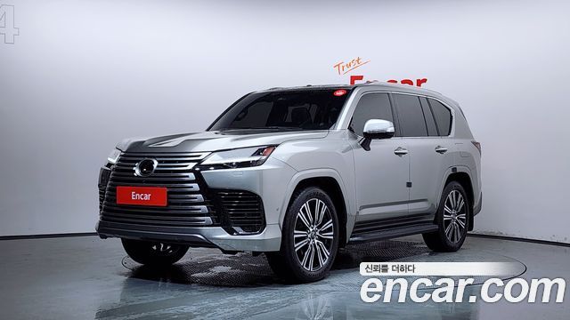 Lexus LX — exterior
