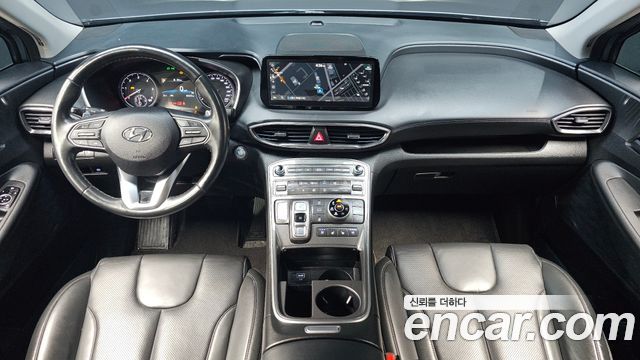 Hyundai Santa Fe — interior