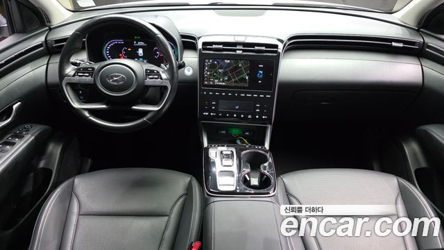 Hyundai Tucson — interior