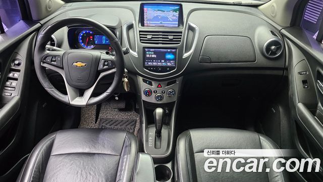 Chevrolet Korea Trax — interior