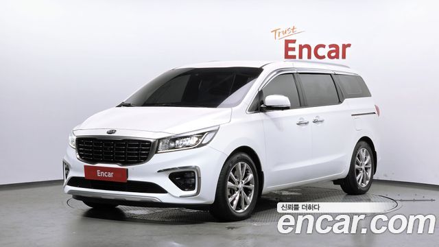 Kia Carnival — exterior