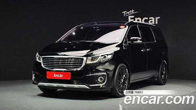 Kia Carnival — exterior
