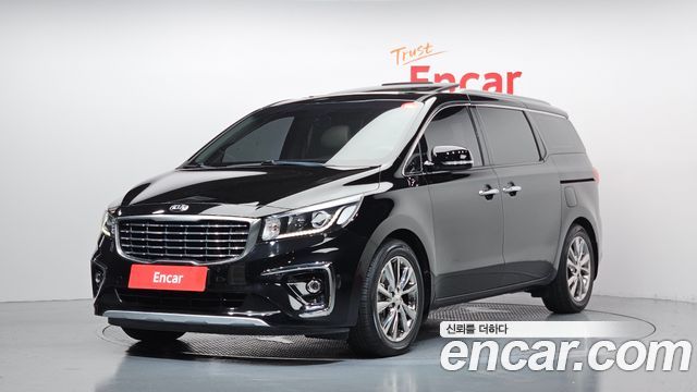 Kia Carnival — exterior