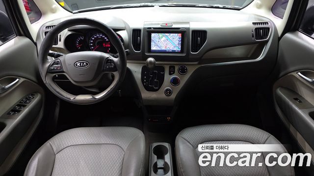 Kia Ray — interior