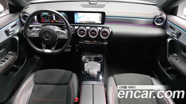 Mercedes-Benz CLA-Class — interior