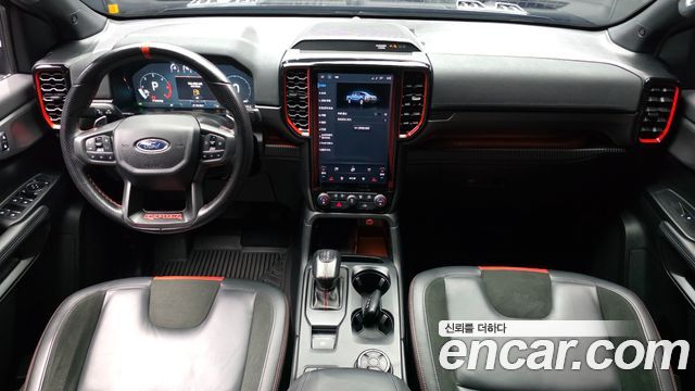 Ford Ranger — interior