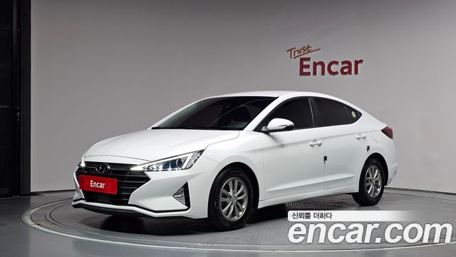 Hyundai Avante — exterior