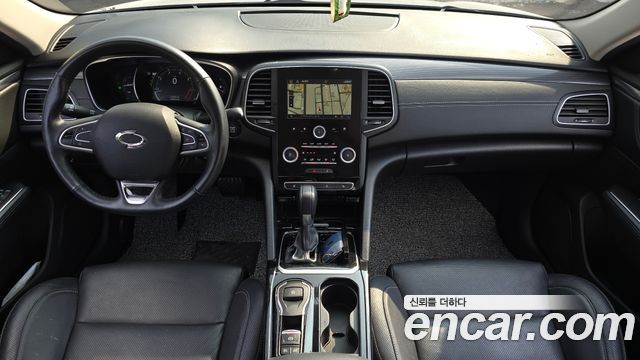 Renault Korea SM6 — interior