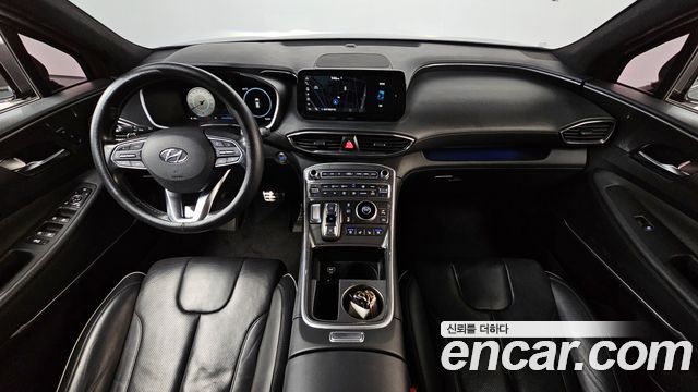 Hyundai Santa Fe — interior