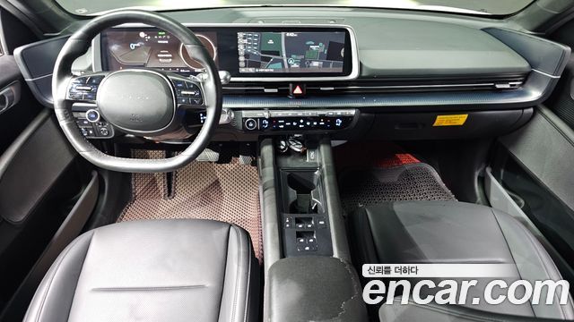 Hyundai IONIQ 6 — interior