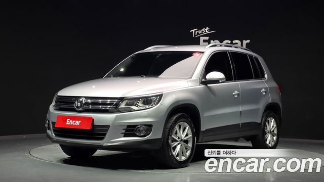 Volkswagen Tiguan — exterior