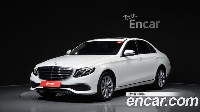 Mercedes-Benz E-Class — exterior