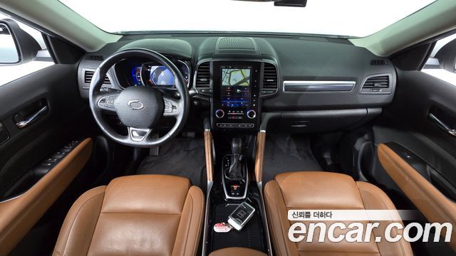 Renault Korea QM6 — interior