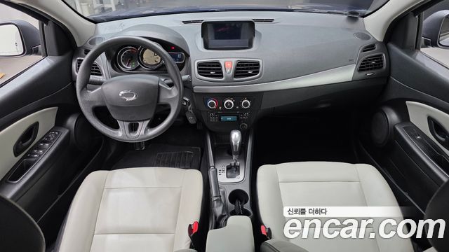 Renault Korea SM3 — interior