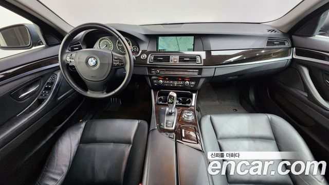 BMW 5 Series — interior