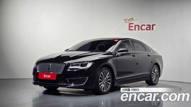 Lincoln MKZ — exterior