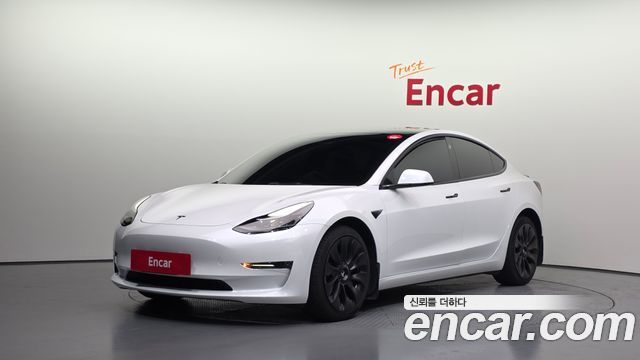 Tesla Model 3 — exterior