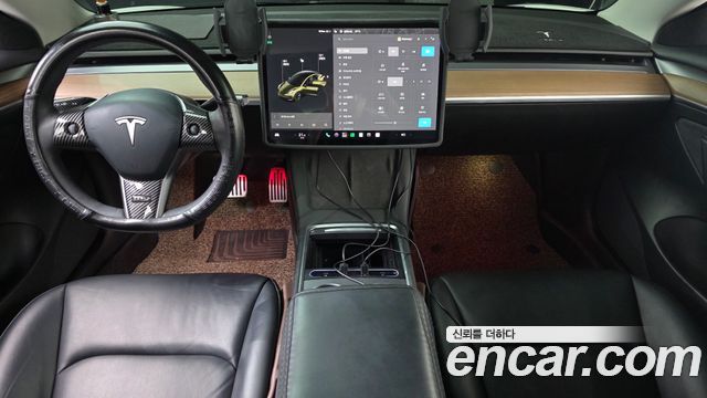 Tesla Model 3 — interior