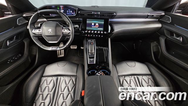 Peugeot 508 — interior