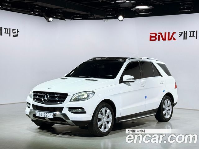 Mercedes-Benz M-Class — exterior