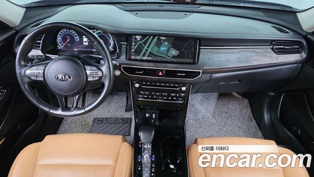 Kia K7 — interior