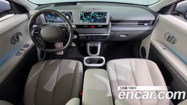 Hyundai IONIQ 5 — interior