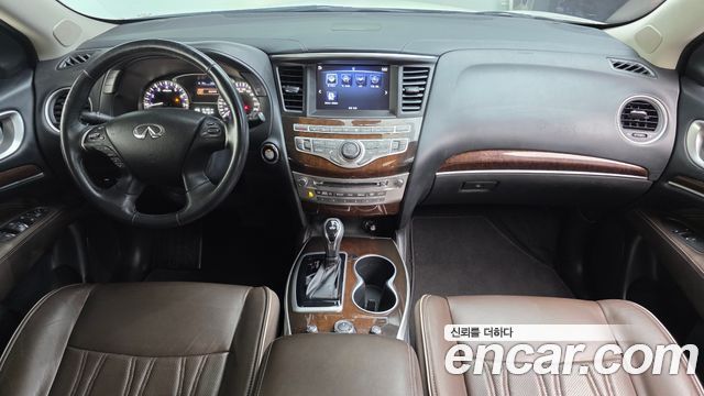 Infiniti QX60 — interior