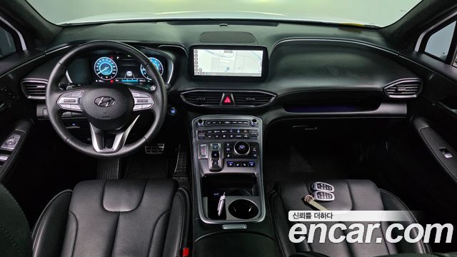 Hyundai Santa Fe — interior