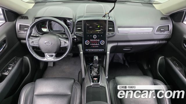 Renault Korea QM6 — interior