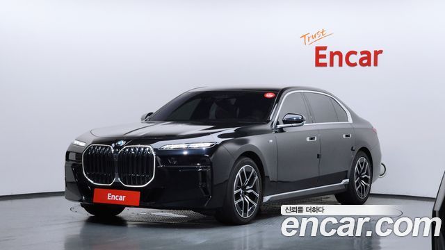 BMW 7 Series — exterior