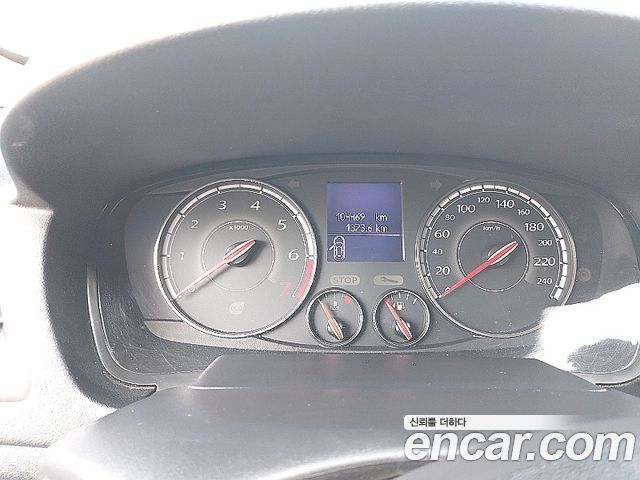 Renault Korea SM5 — interior