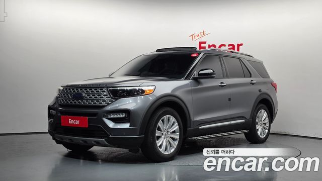 Ford Explorer — exterior