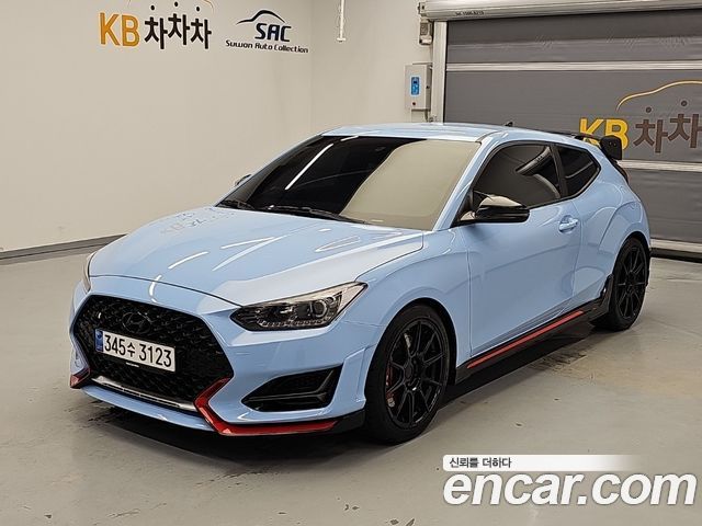 Hyundai Veloster — exterior