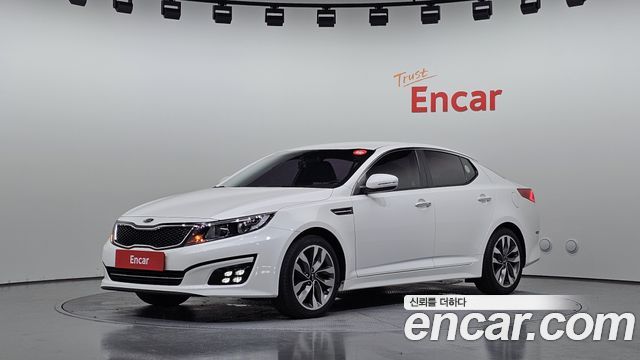 Kia K5 — exterior