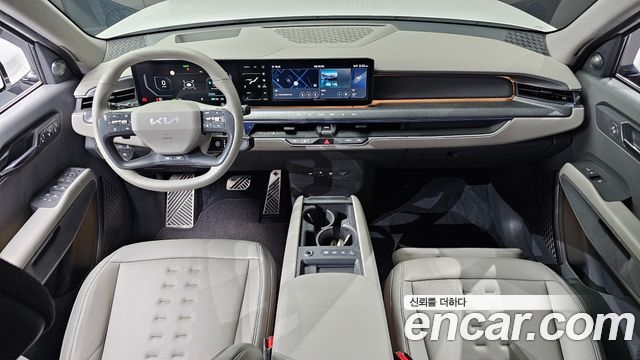 Kia EV9 — interior