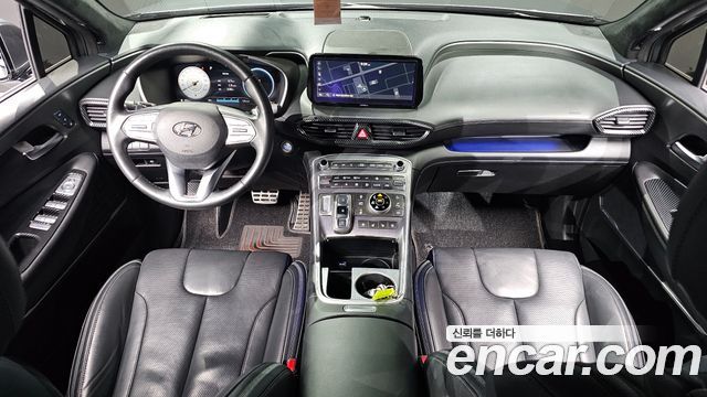 Hyundai Santa Fe — interior