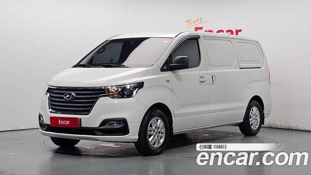 Hyundai Starex — exterior