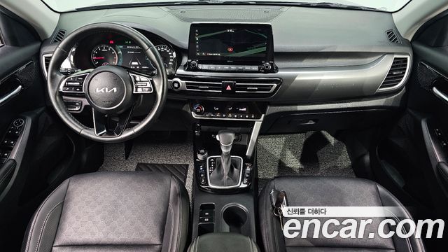 Kia Seltos — interior