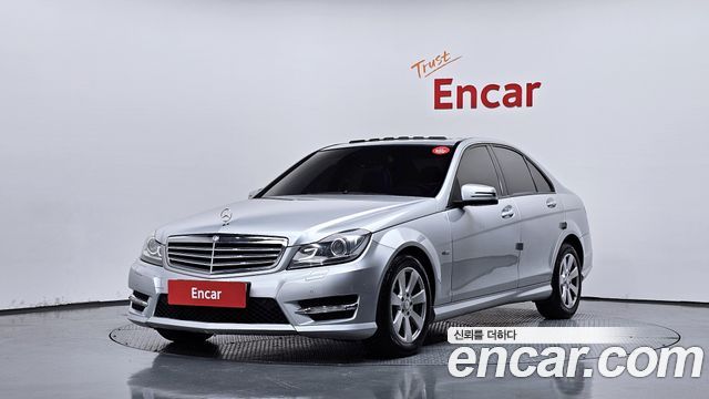 Mercedes-Benz C-Class — exterior